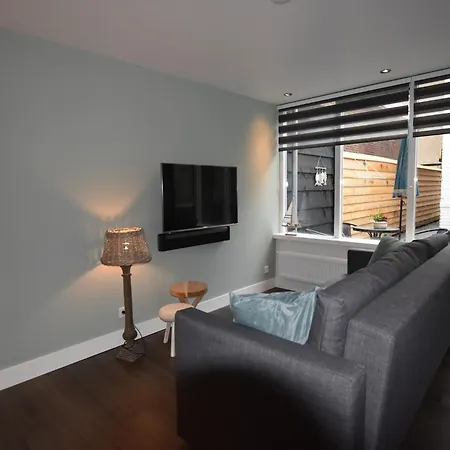 Semesterbostad In Egmond By The Egmond aan Zee